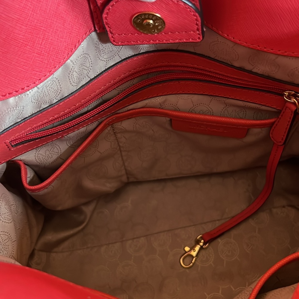 Coral Colored Purse - Picture 6 of 11